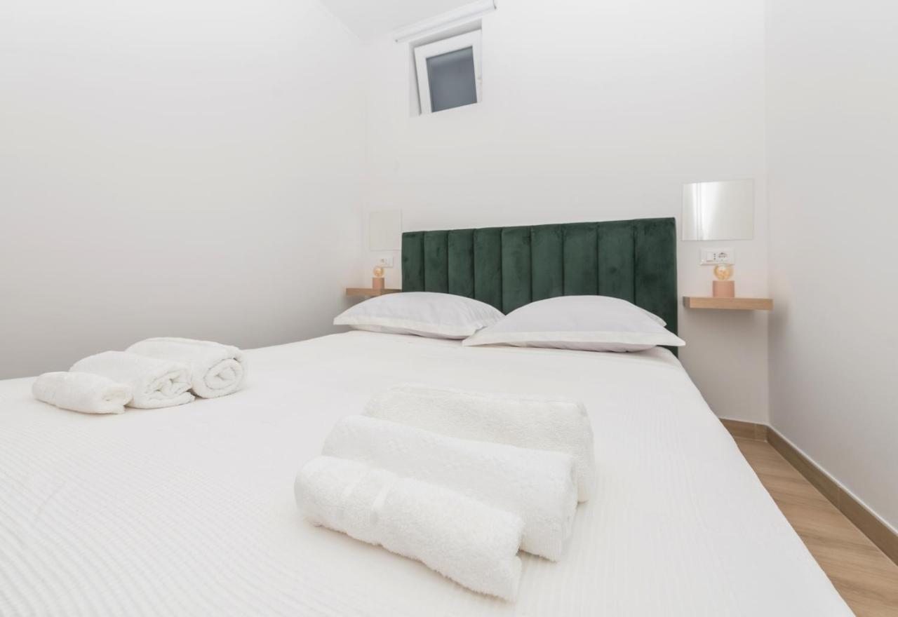 Apartment Maro - Baška Voda Eksteriør billede